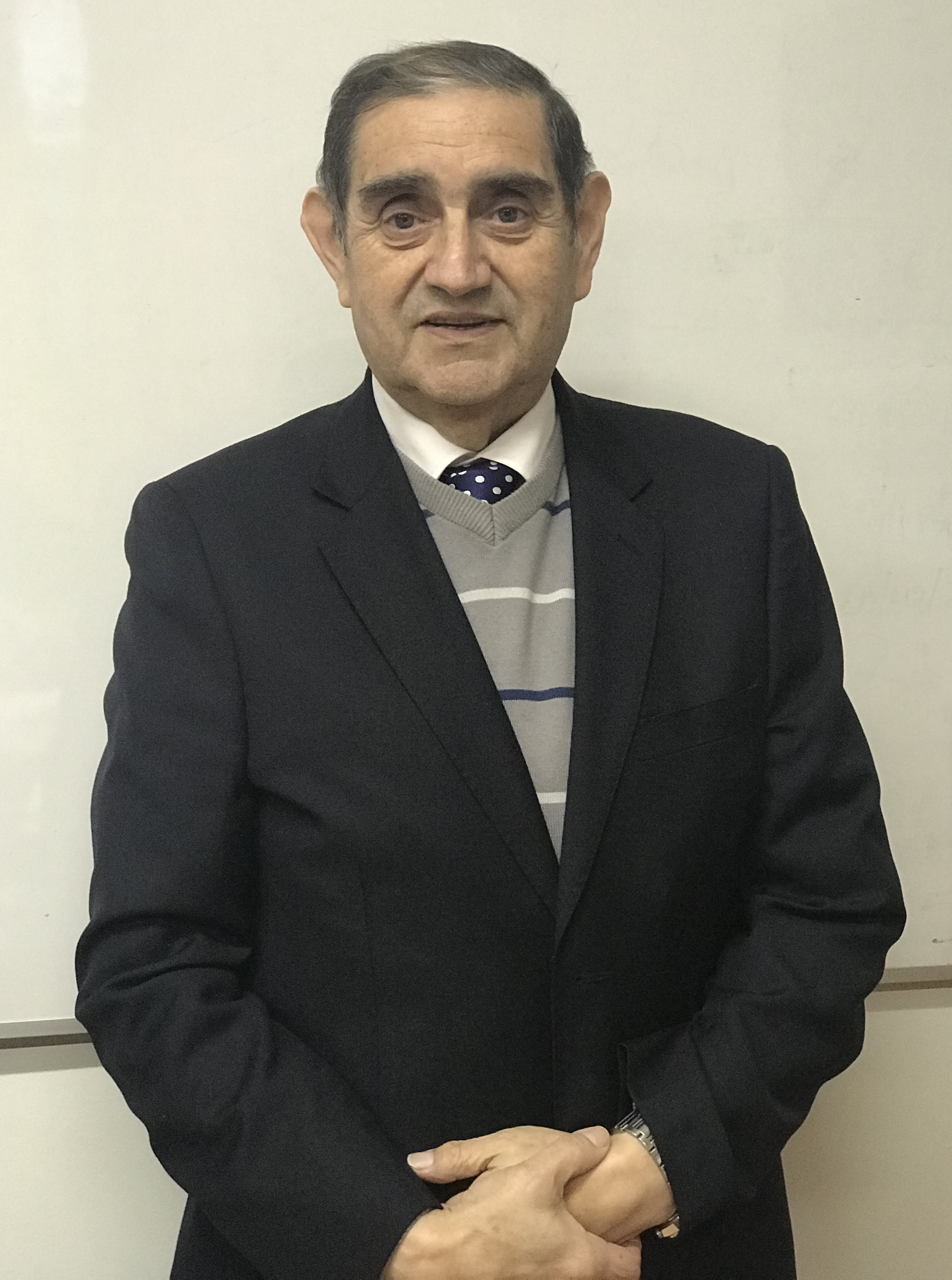 FALLECE EMBLEMATICO PROFESOR DEL LICEO DE PUERTO WILLIAMS